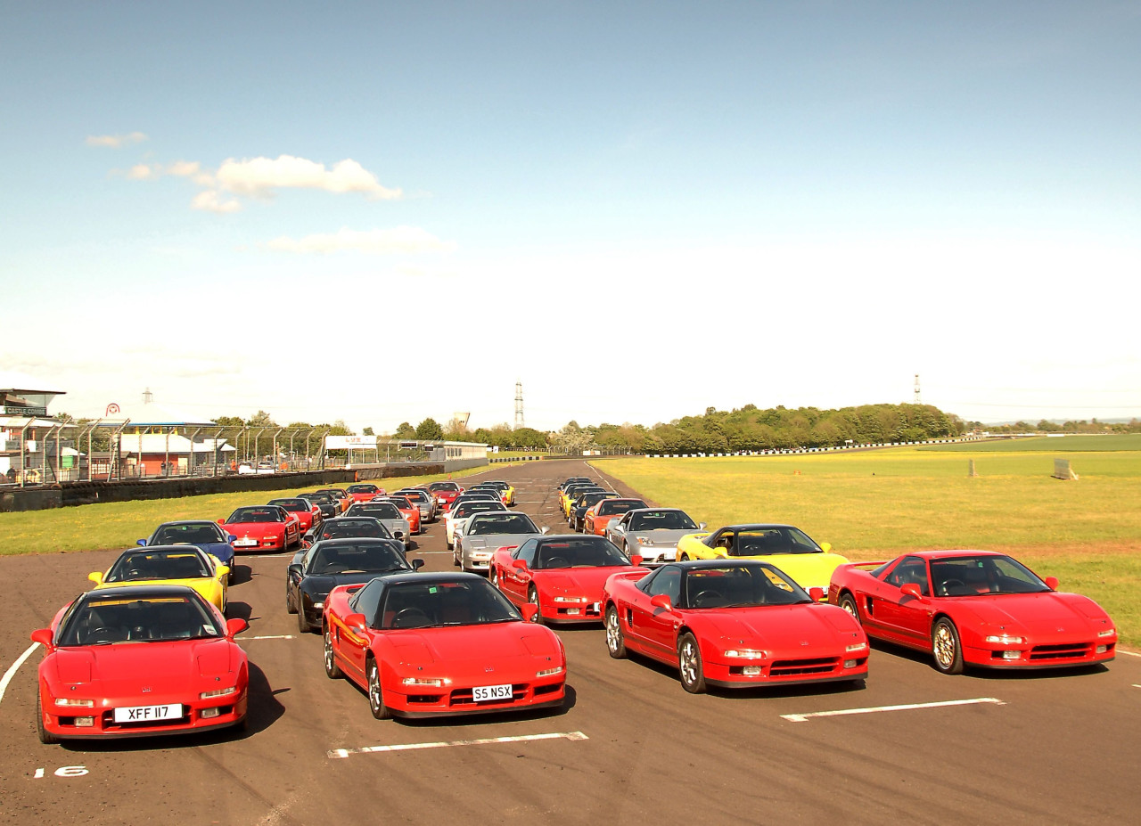 世界各地的NSX車主，一直有不同的活動誌慶，可見NSX在車迷心目中的無比地位。
