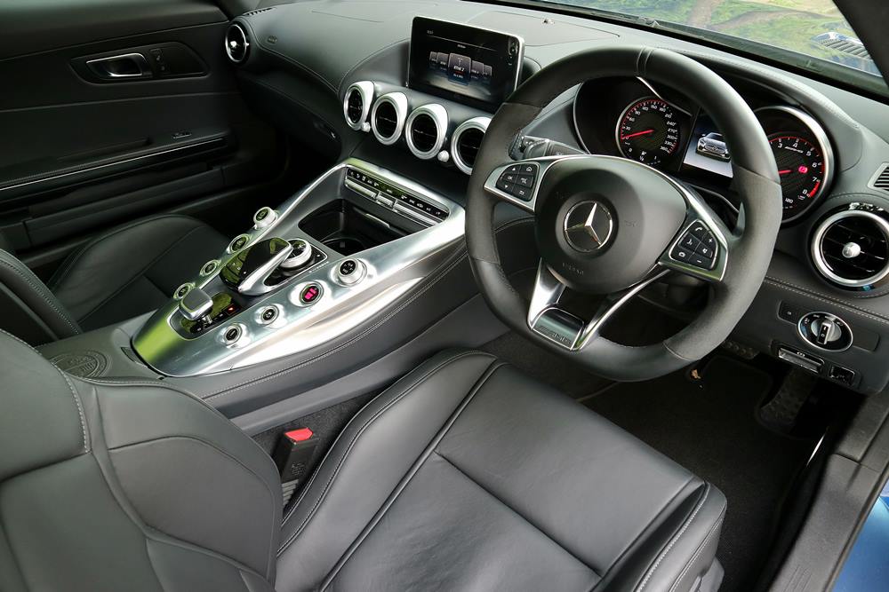 久違的機械質感嘶吼Mercedes-AMG GT S