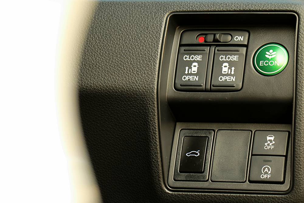 今時唔同往日 Honda Odyssey Supreme