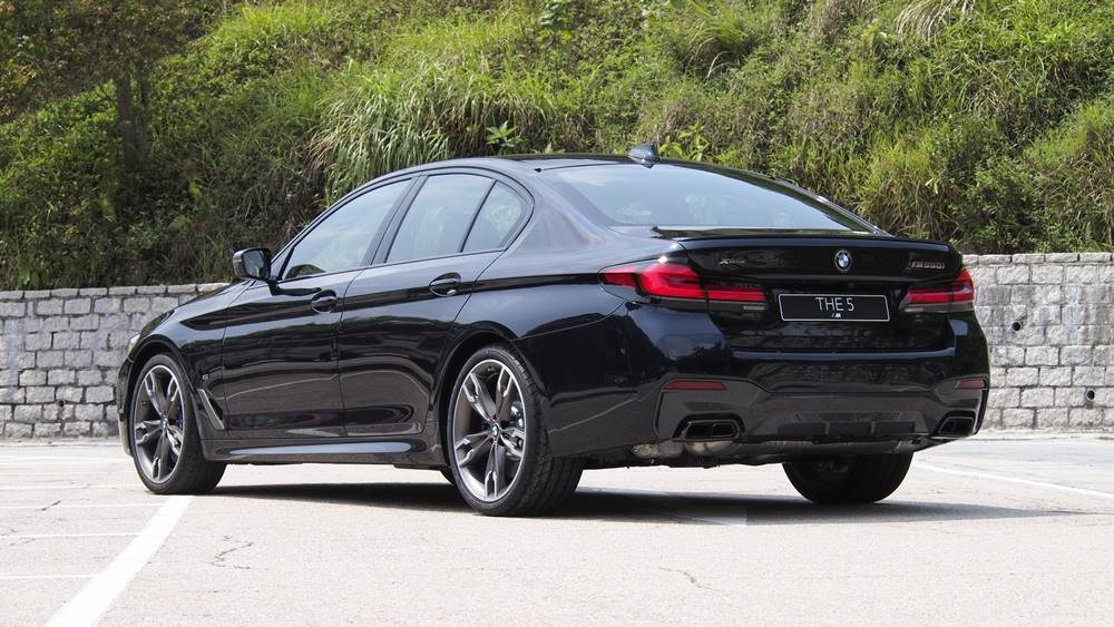 低調的激昂 BMW M550iA