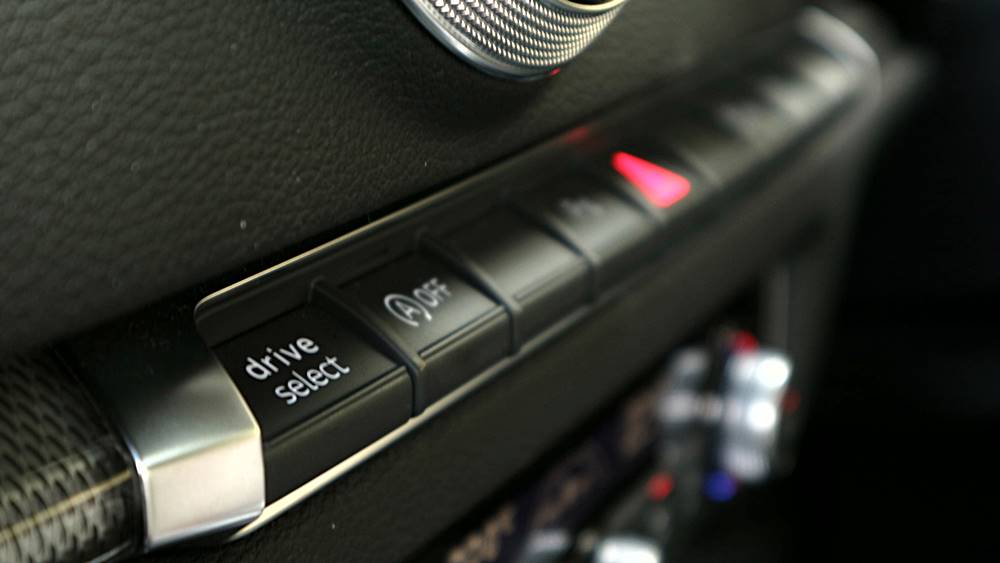 低調高手 Audi RS 3 Sportback