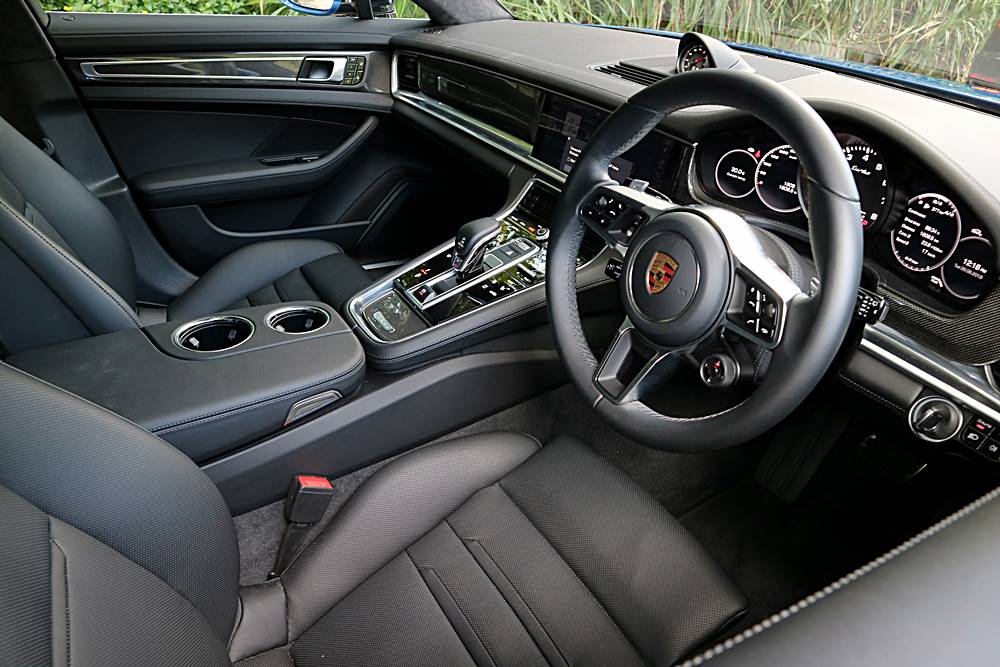 使唔使型到咁 Porsche Panamera Turbo Sport Turismo