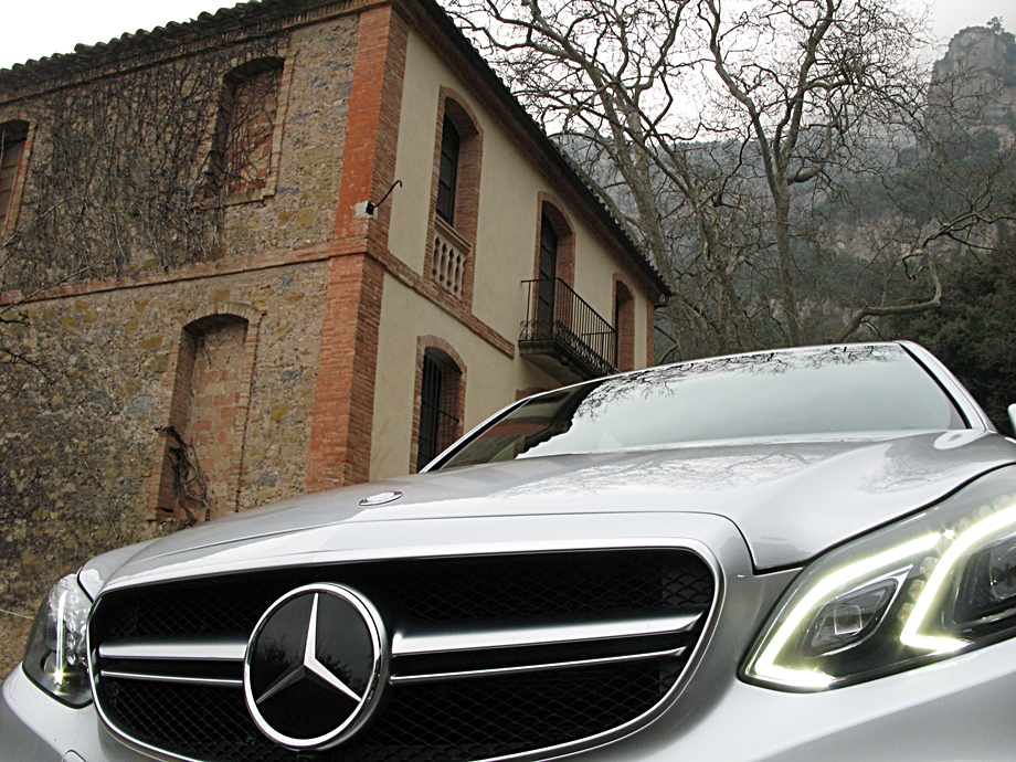 力神 - Mercedes E63 AMG