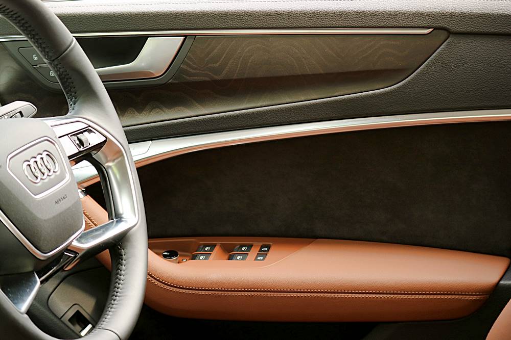 千錘百煉 Audi A6 55 TFSI quattro