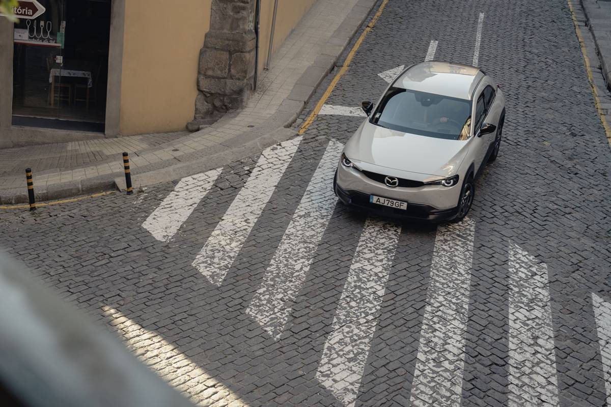 又要等多一年 Mazda MX-30 PHEV