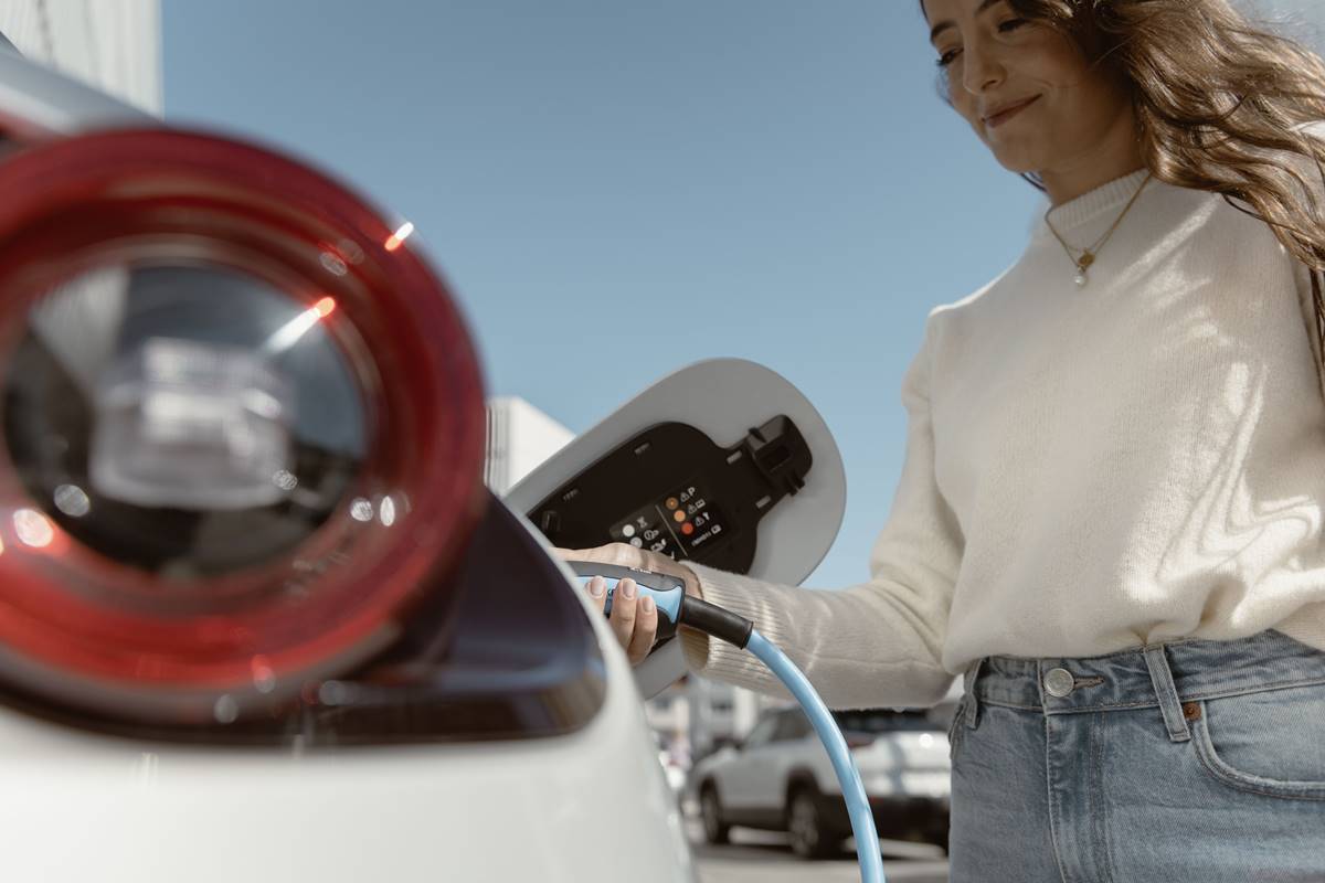 又要等多一年 Mazda MX-30 PHEV