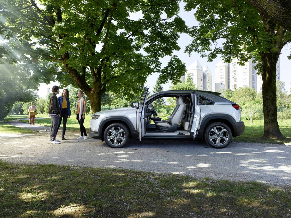 又要等多一年 Mazda MX-30 PHEV