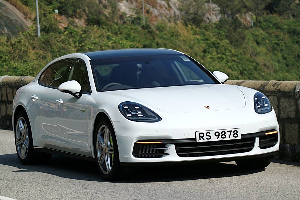 唔想落車 Porsche Panamera 4 e-hybrid Executive