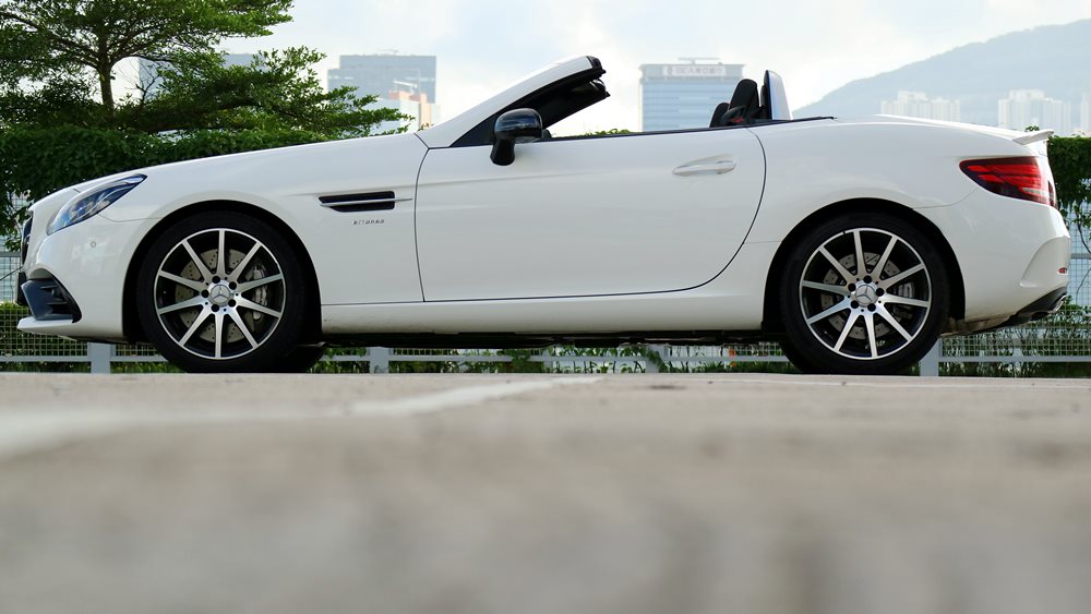 唔開篷對唔住自己 Mercedes-AMG SLC 43