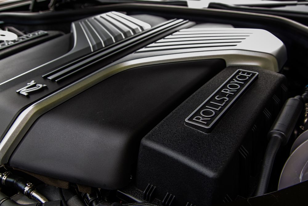 嘆英式下午茶的紳士 Rolls-Royce Ghost