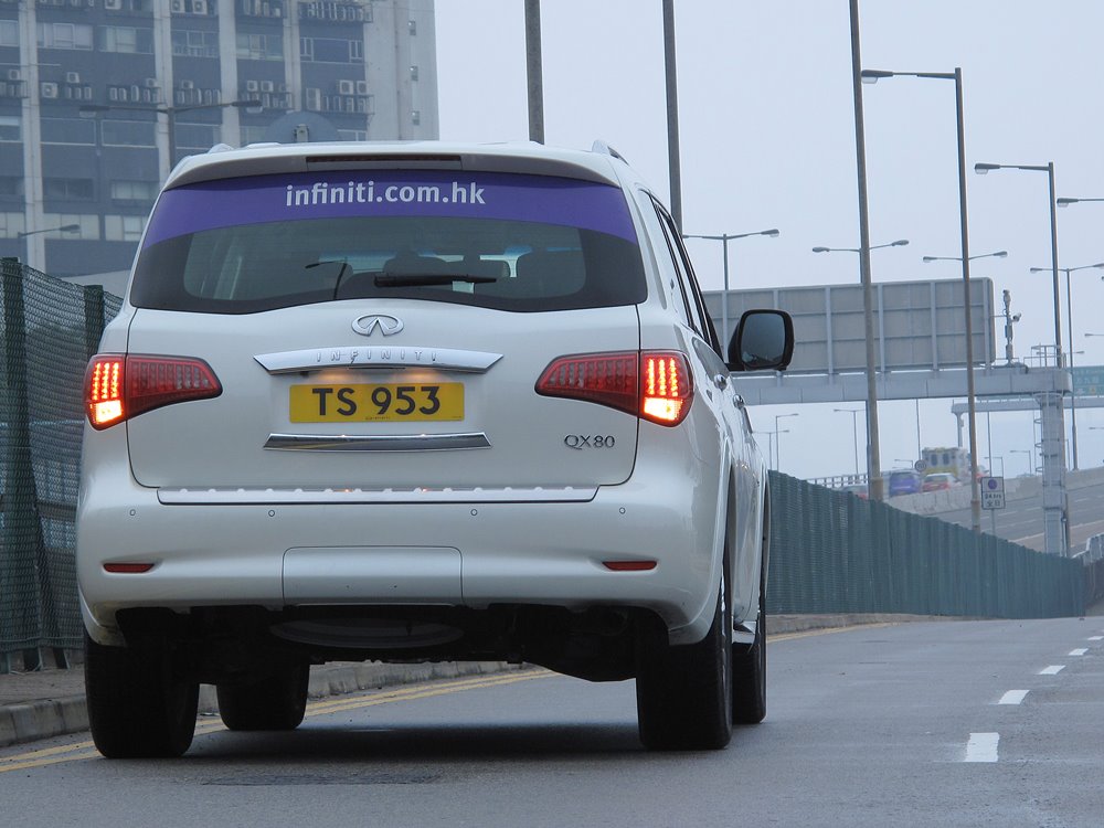 外剛內柔 Infiniti QX80