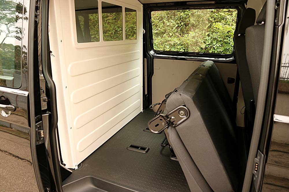 大力細食 Volkswagen T6 Transporter BiTurbo