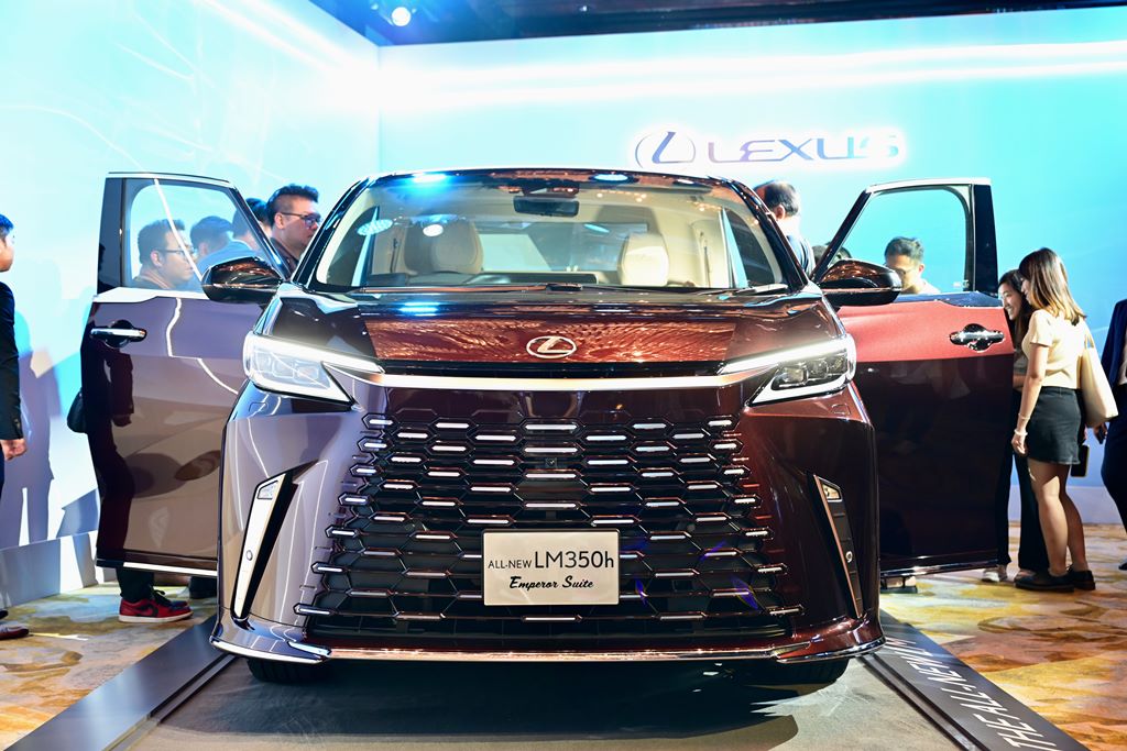 大師級工匠製作 Lexus LM