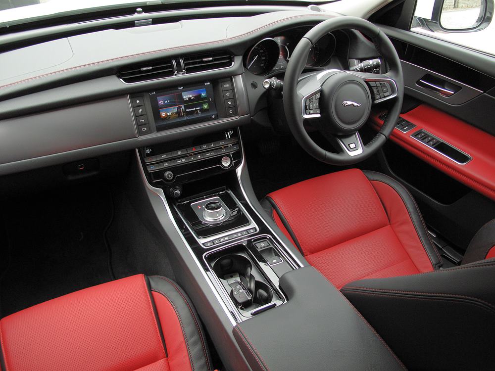 大貓有火 Jaguar XF 25T R-Sport