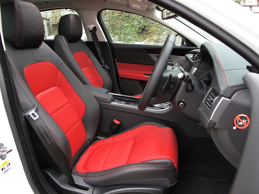 大貓有火 Jaguar XF 25T R-Sport