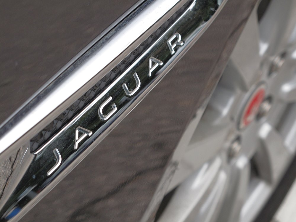 大貓騎乘記 Jaguar XE Prestige