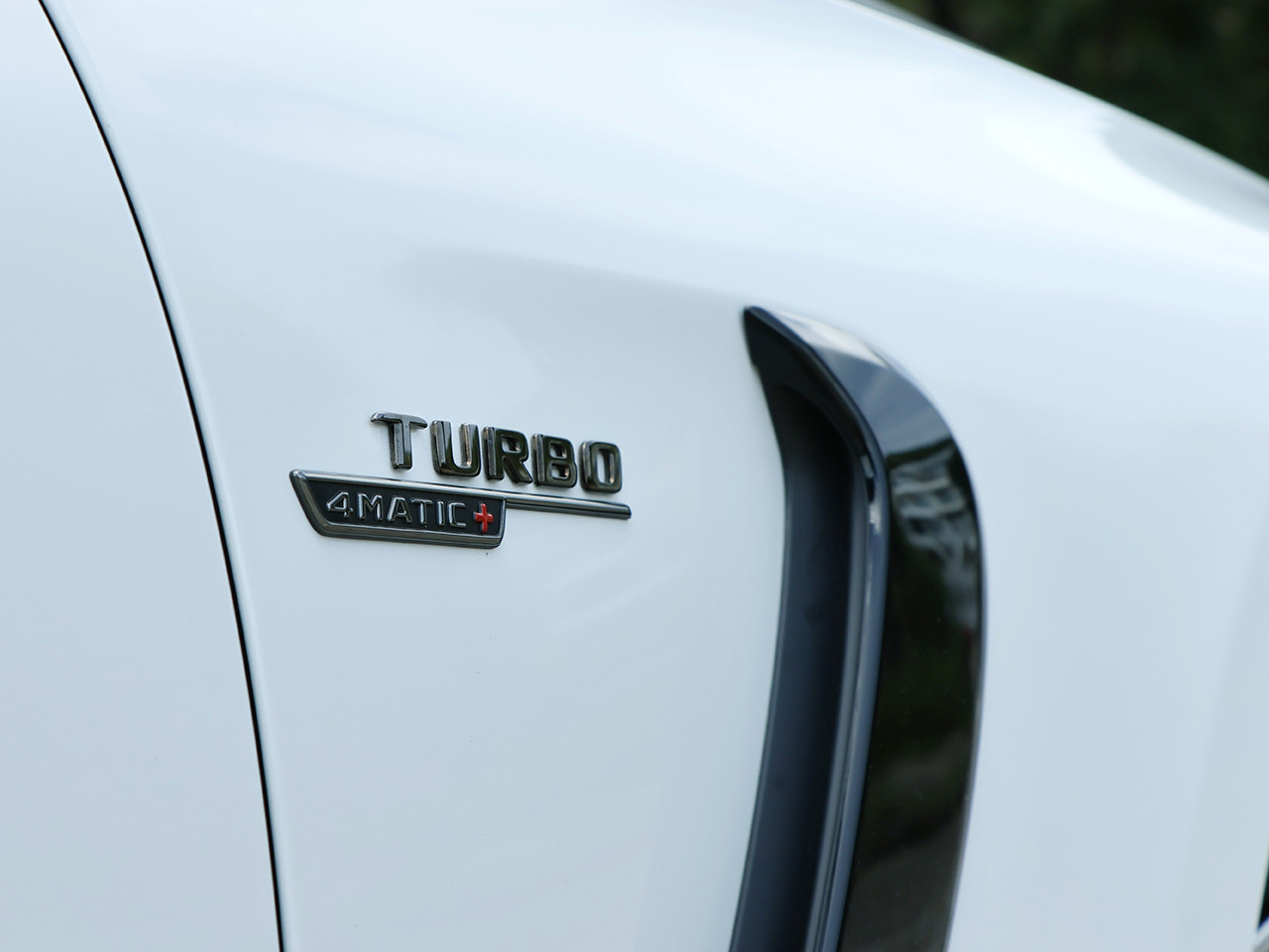 好玩至上  平治AMG CLE 53 4MATIC+ Coupe