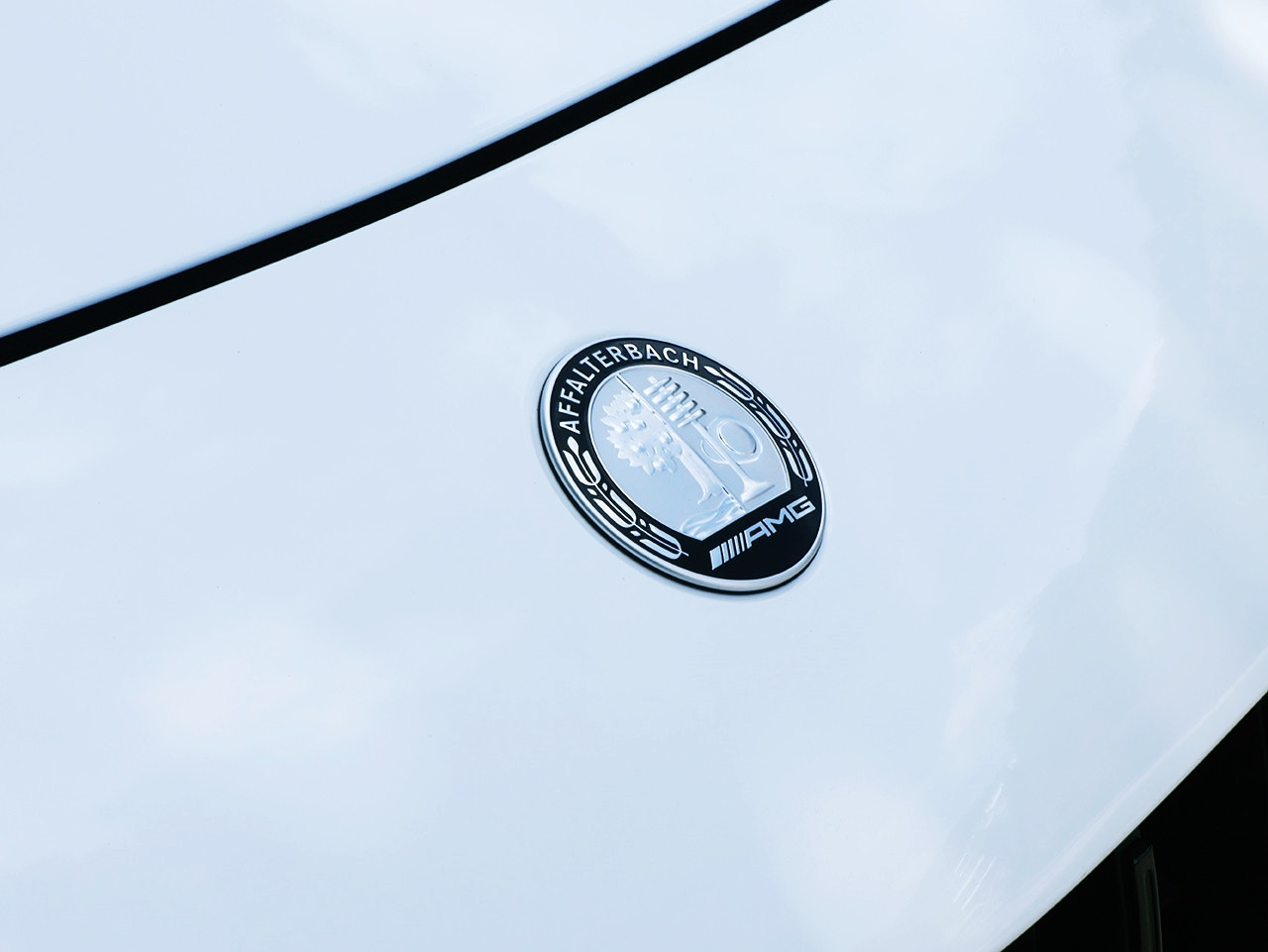 好玩至上  平治AMG CLE 53 4MATIC+ Coupe