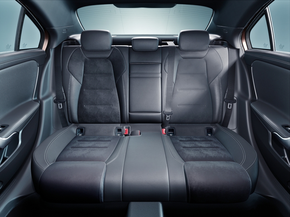 平治A-Class房車北京車展現真身