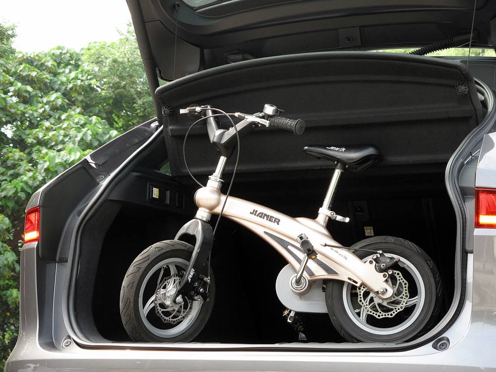 強襲 Jaguar F-PACE 35t Prestige