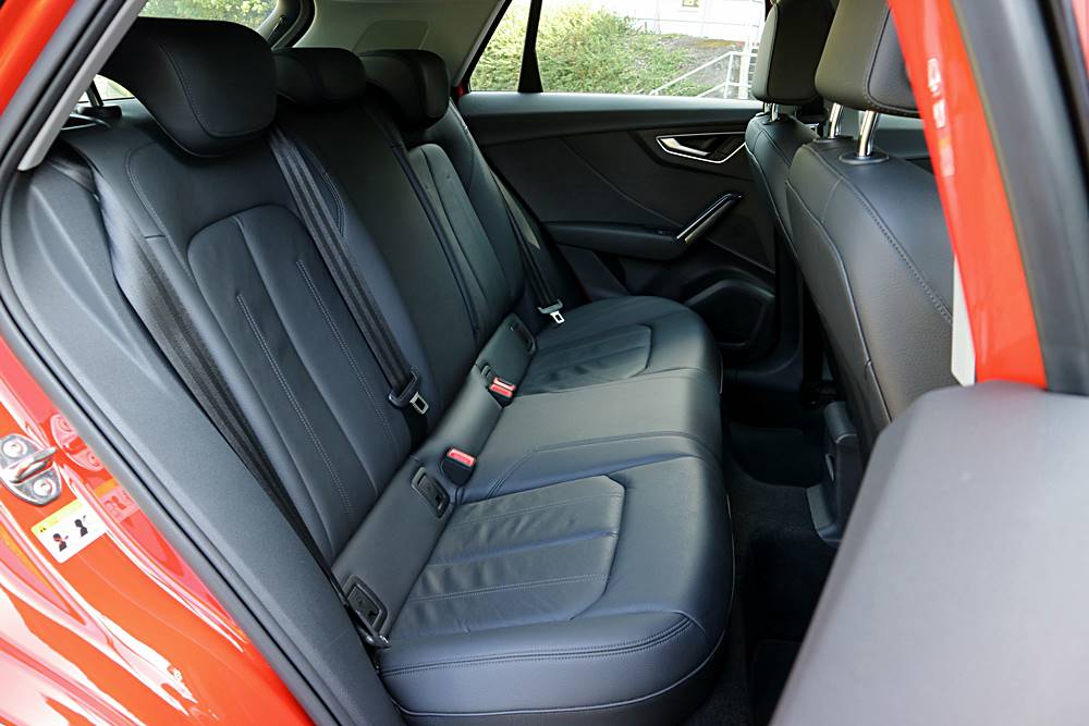 後現代 Audi Q2 35 TFSI