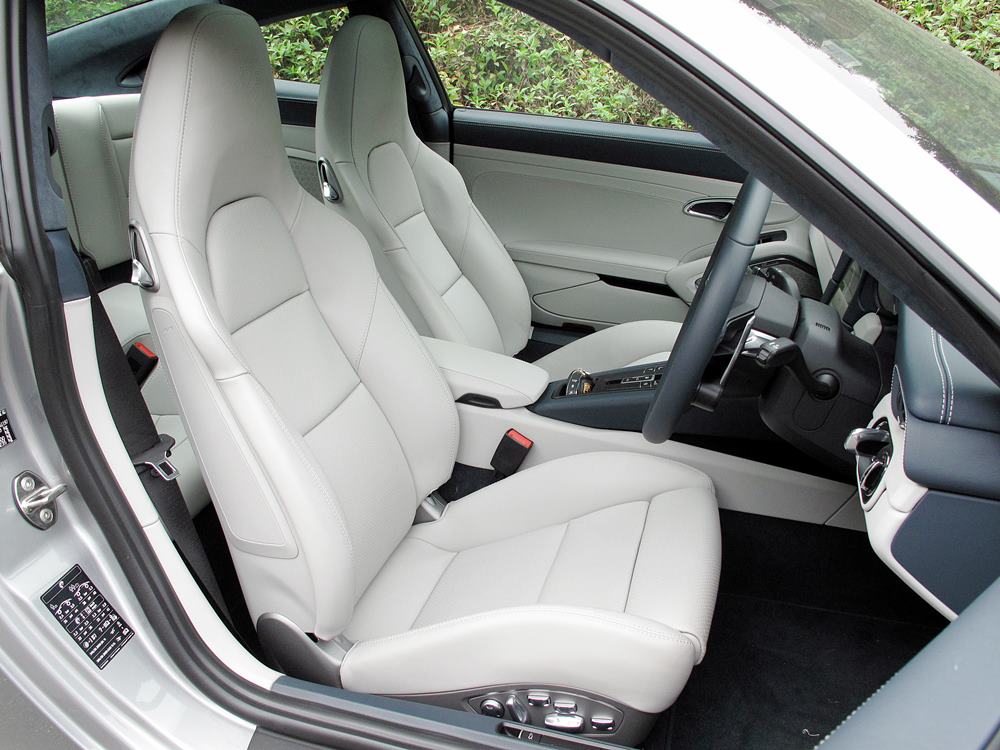 心跳回憶 Porsche 911 Turbo S