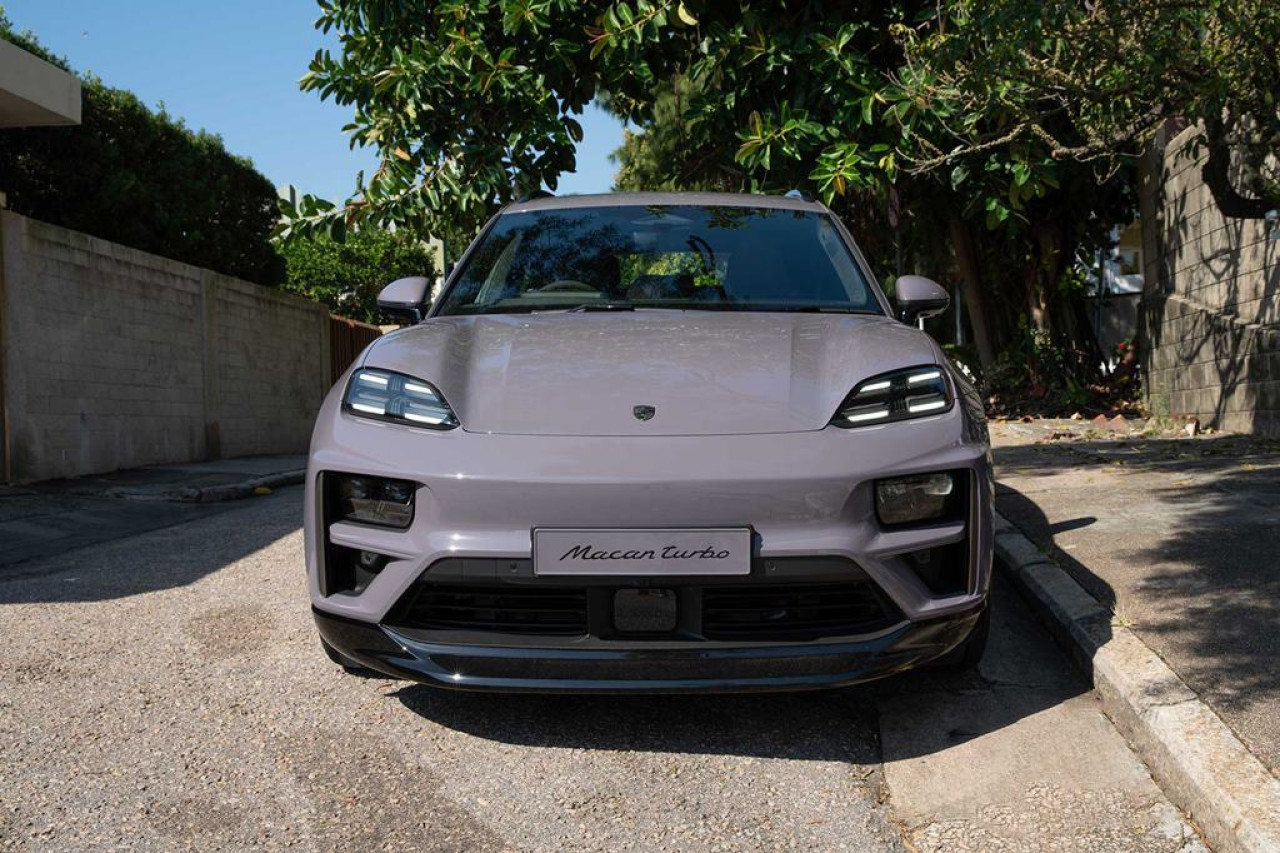 快狠準 Porsche Macan Turbo Electric