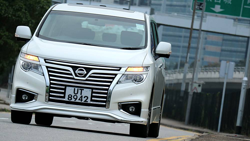 慳得豪爽 Nissan Elgrand 250 Highway Star AVM Plus