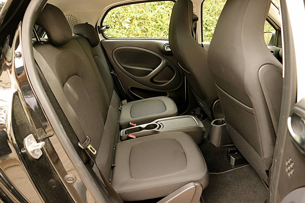 抵玩四座電動車 smart forfour Electric Drive