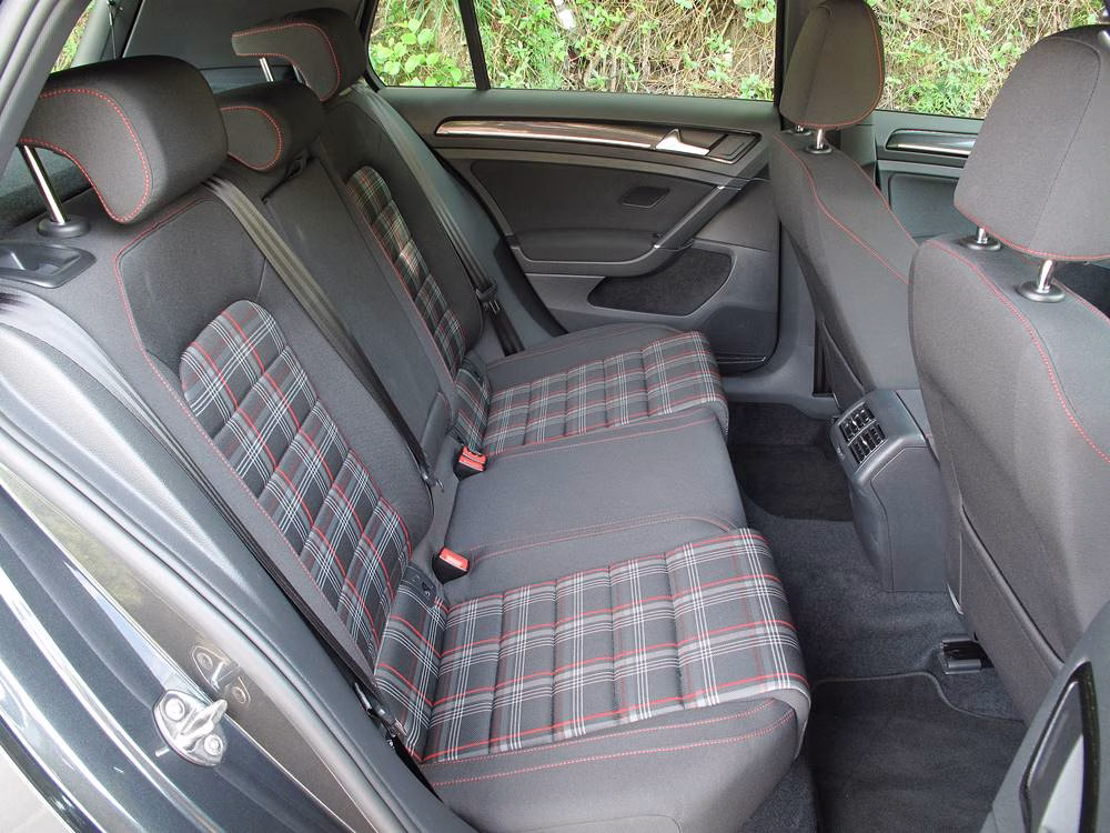 抵玩雙辣 Volkswagen Golf GTI Driver's Edition & Scriocco 230 TSI GTS