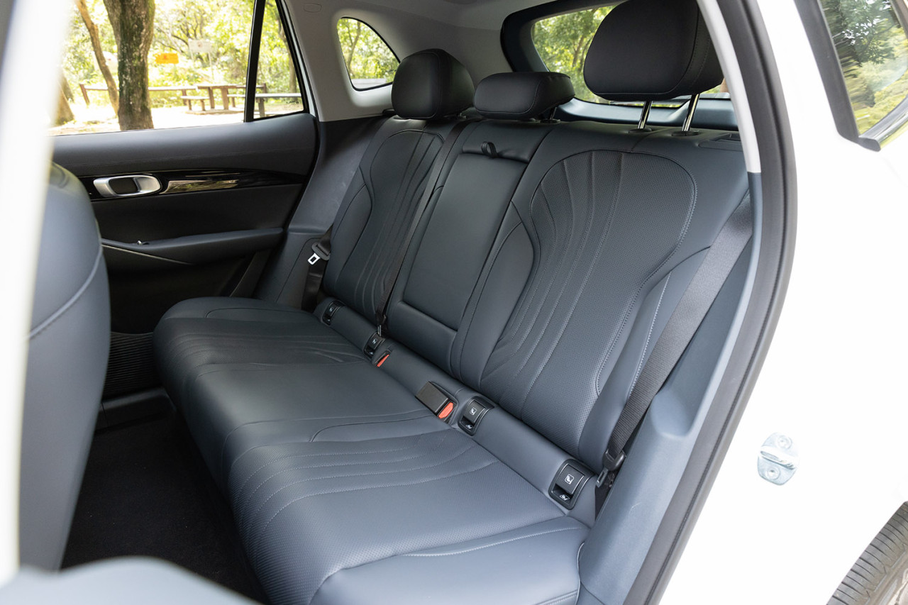 拒充大頭鬼 Geely EX5