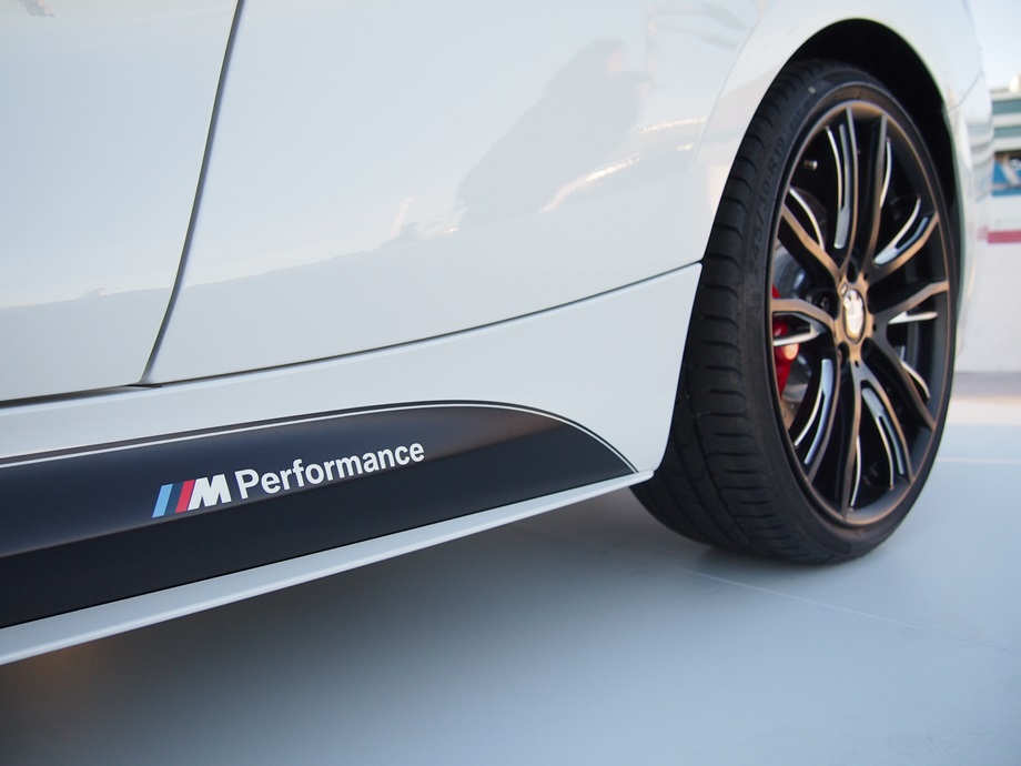 新一代終極駕駛機器 - 2014 BMW M235i