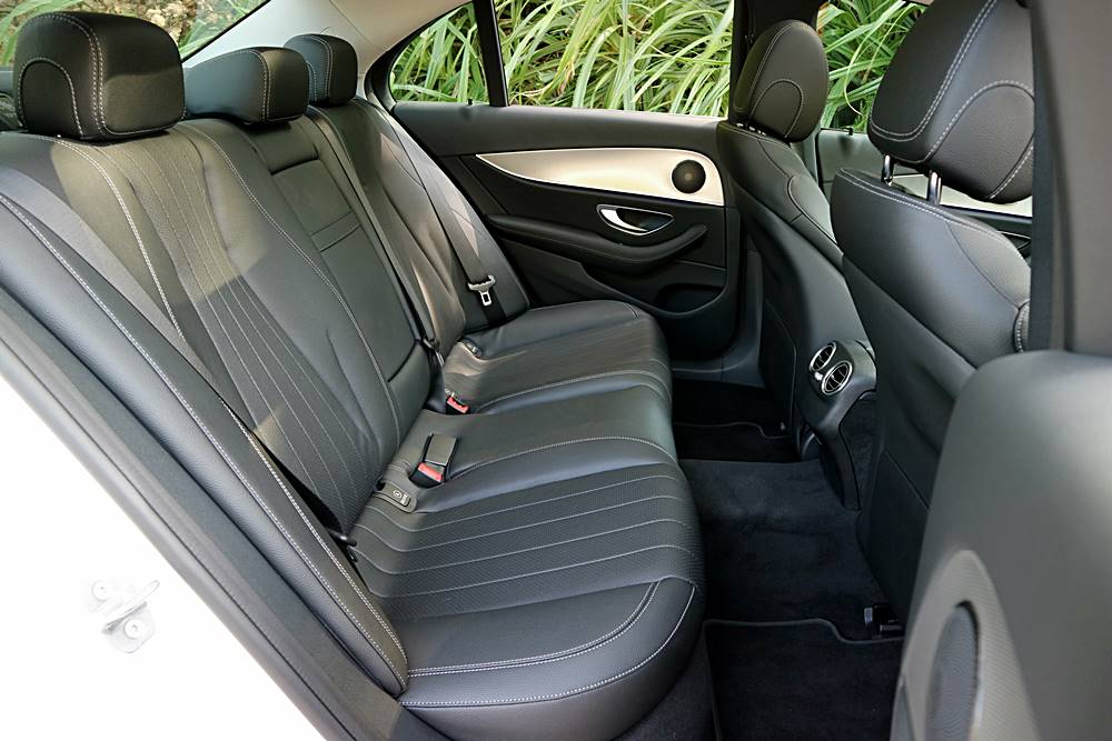 新標準 Mercedes-Benz E 200 Avantgarde