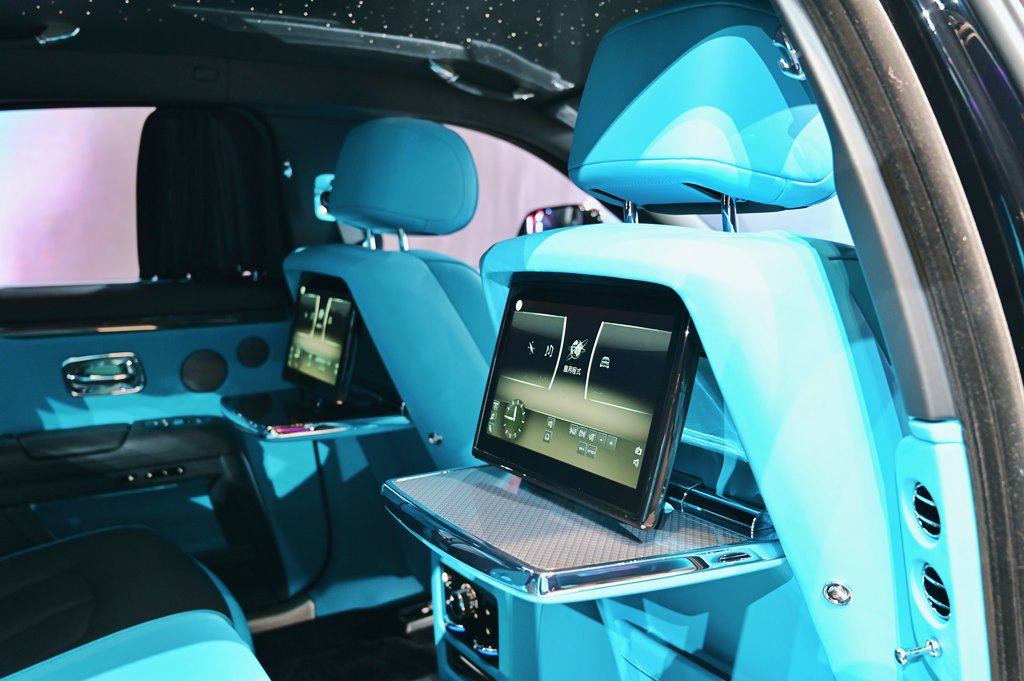 暗黑美學 Rolls-Royce Black Badge Ghost