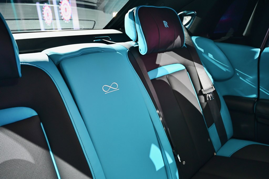 暗黑美學 Rolls-Royce Black Badge Ghost