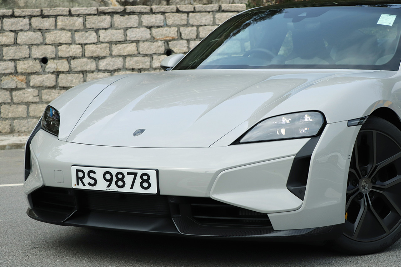 最有跑車功架 Porsche Taycan Turbo S