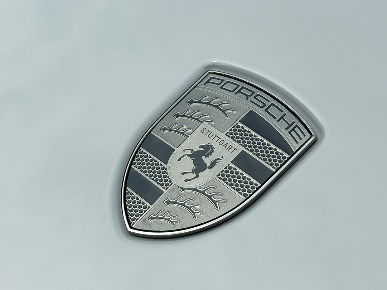 最有跑車功架 Porsche Taycan Turbo S