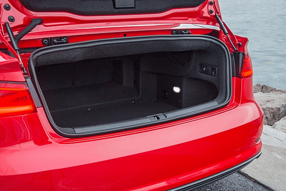 最緊要型 - 2014 Audi A3 Cabriolet