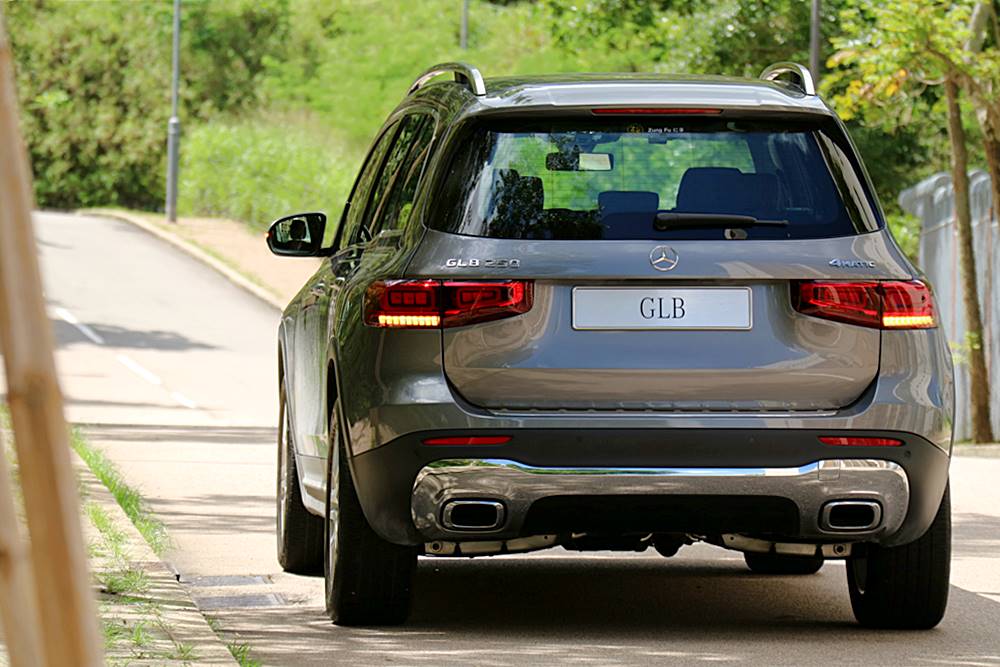 有種男人味 Mercedes-Benz GLB 250 4MATIC