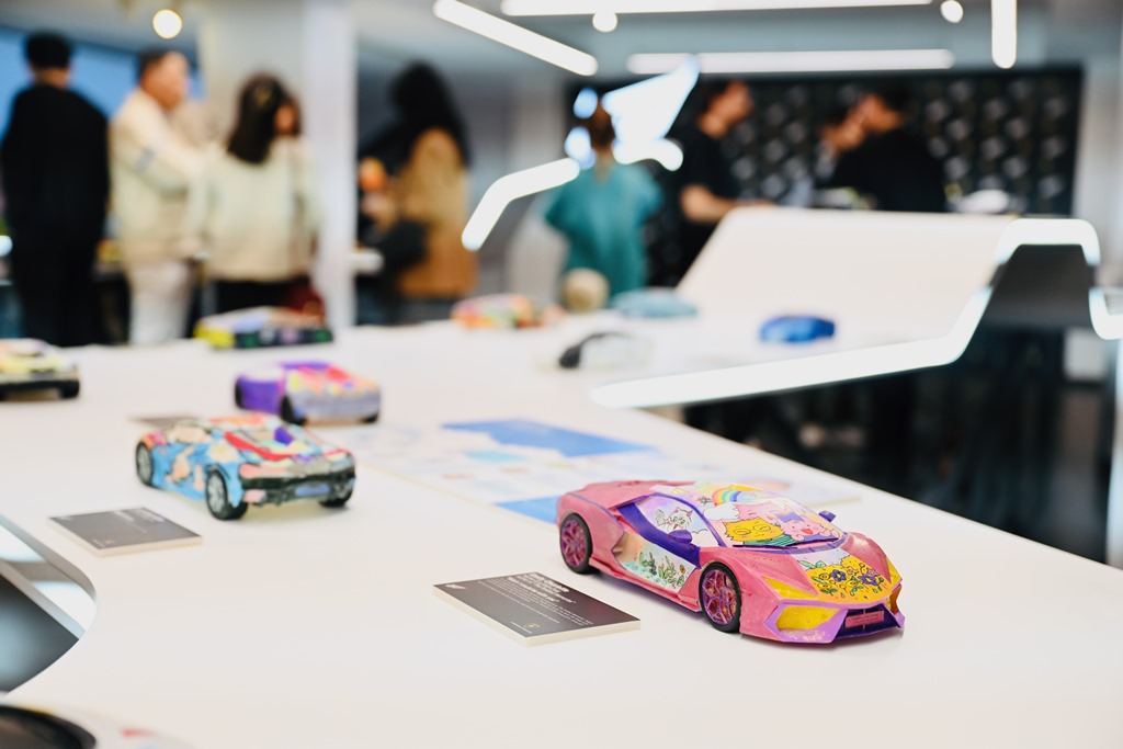 林寶堅尼852藝術車慈善展覽