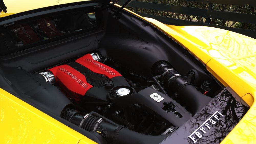 極度誘惑 2016 Ferrari 488 GTB