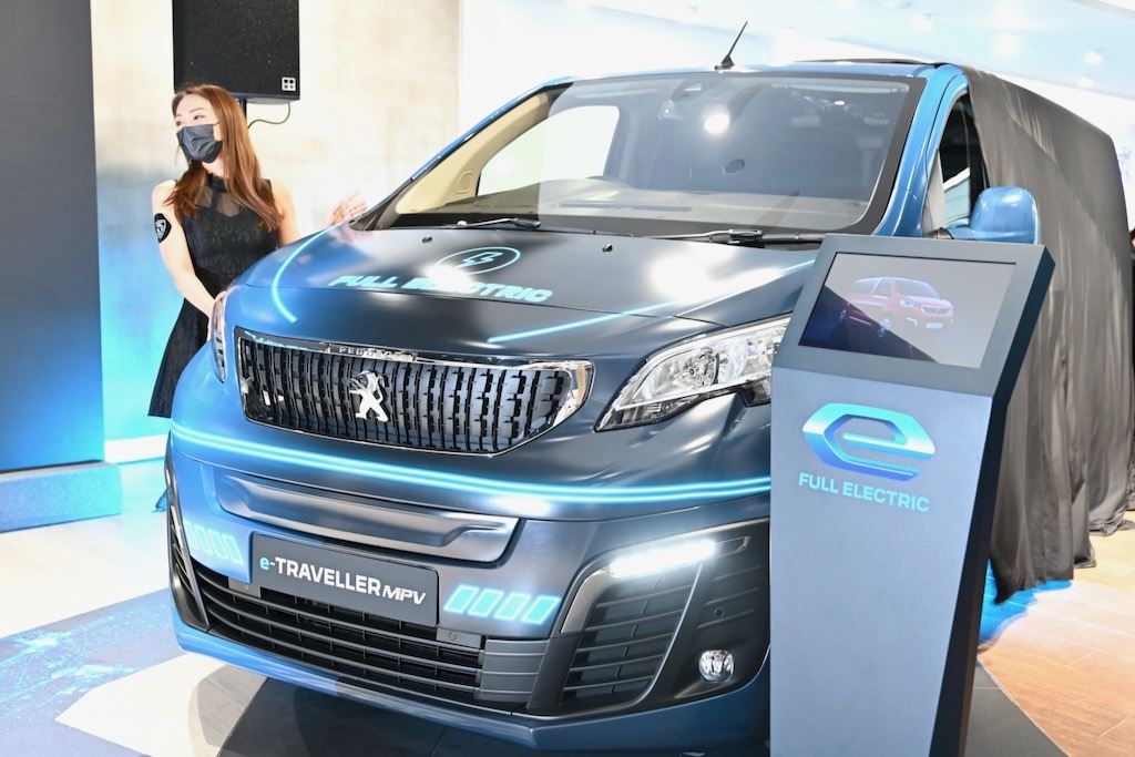 標緻e-Traveller 8座電動MPV