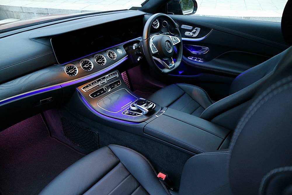 樣樣都啱啱好 Mercedes-Benz E 300 Coupé