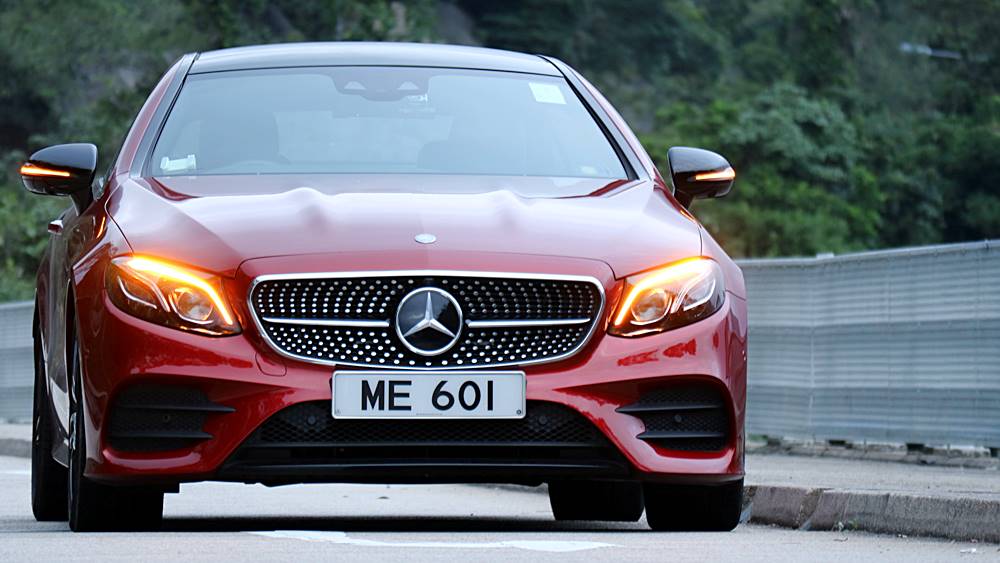 樣樣都啱啱好 Mercedes-Benz E 300 Coupé