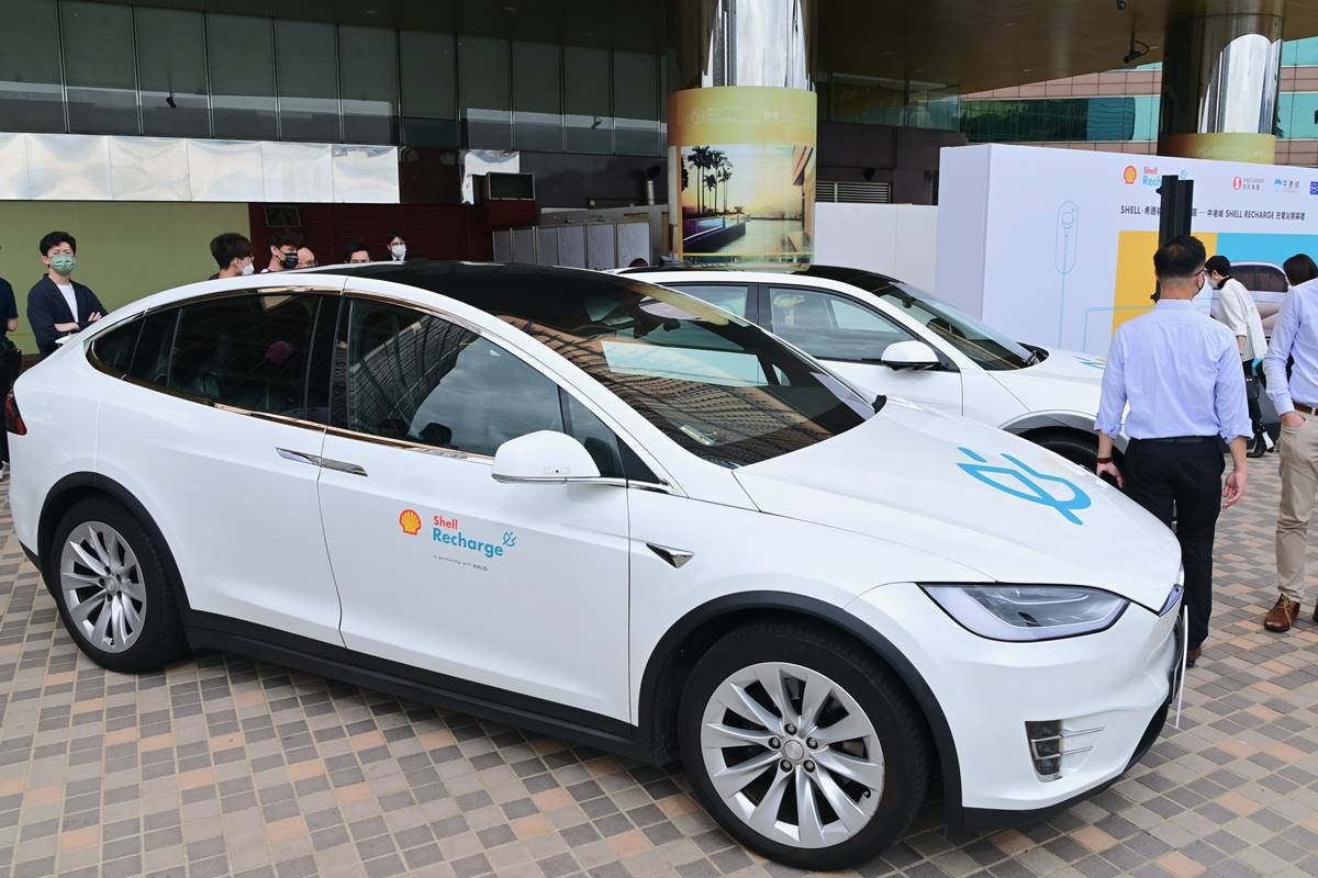 油公司Shell加入發展電動車充電站