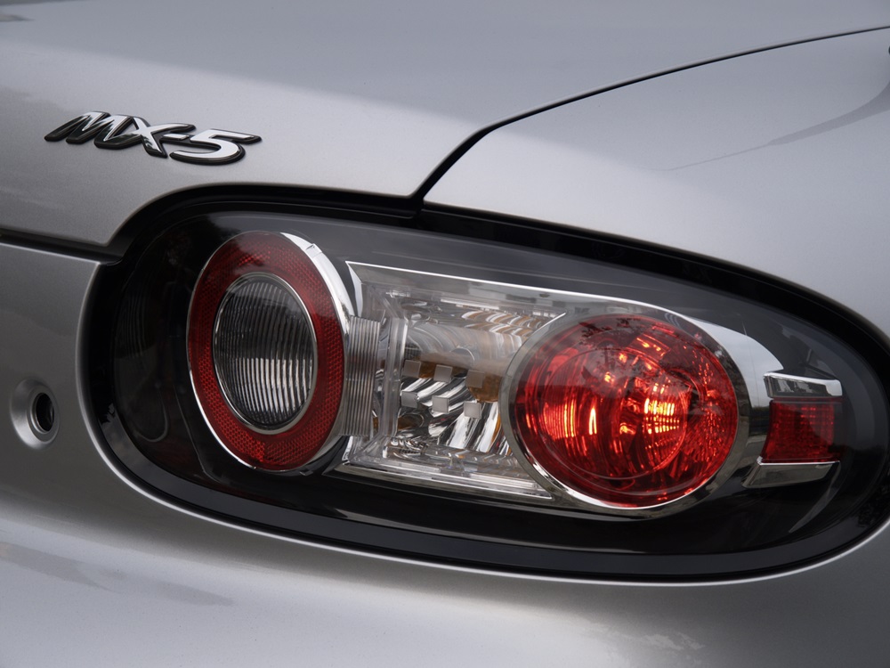 浪漫風暴 Mazda MX-5