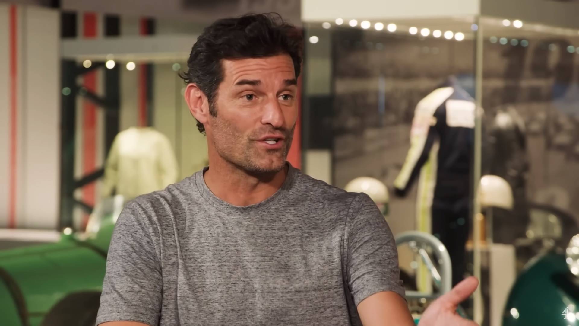 湯告魯斯細述開戰機及F1賽車感受