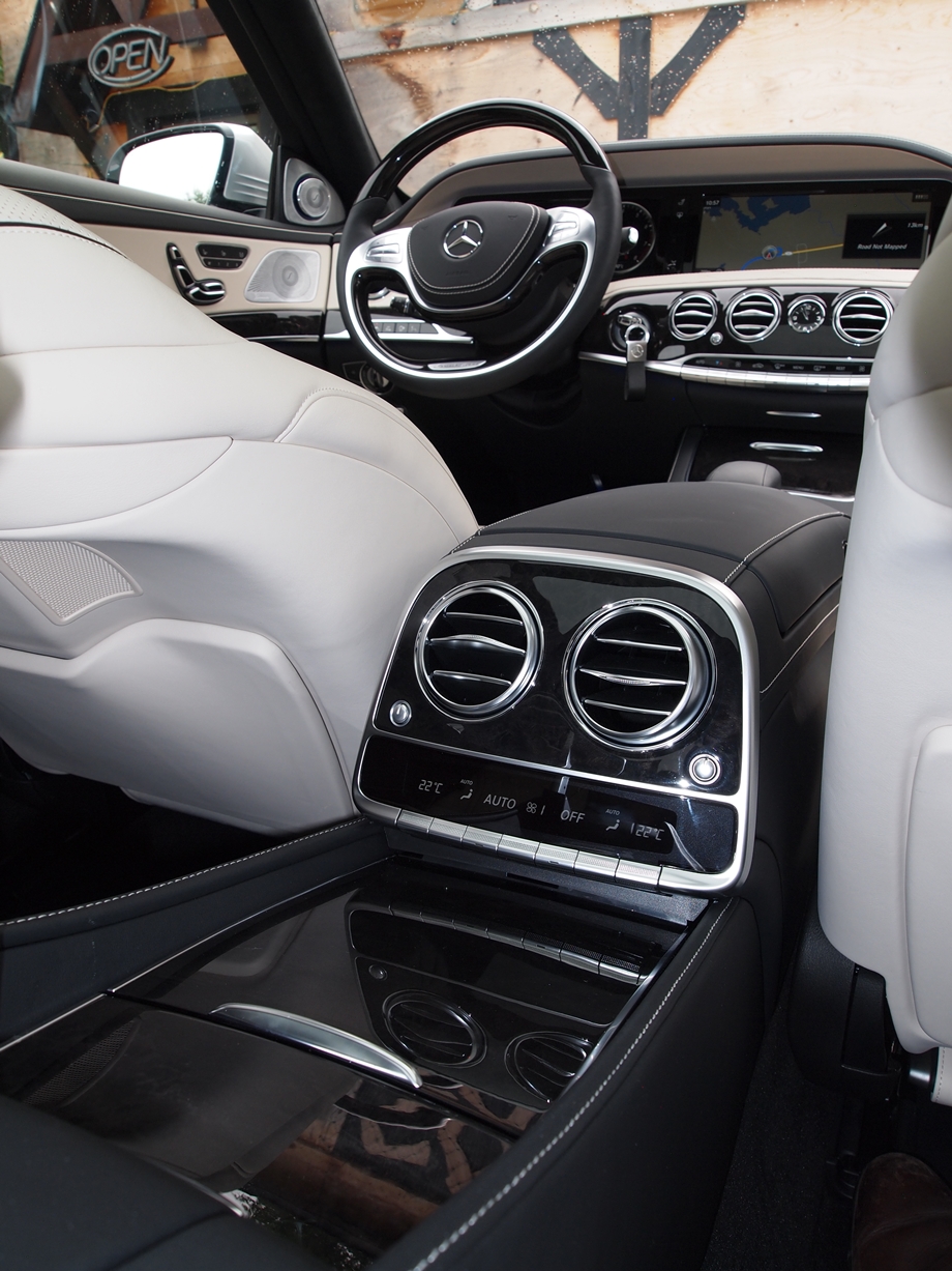 滿載智慧的豪華轎車 - 2013 Mercedes S500