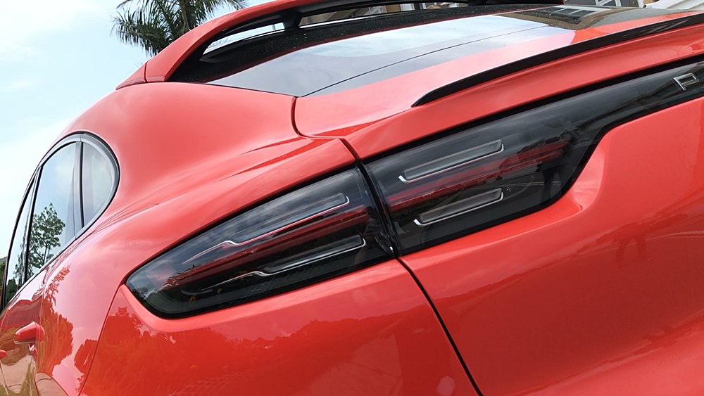 瀟灑型 Porsche Cayenne S Coupe