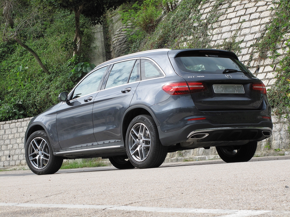 犯規 Mercedes-Benz GLC 300
